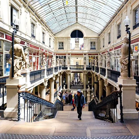 Le Nid De La Gloriette Hyper Centre Wifi Lägenhet Nantes